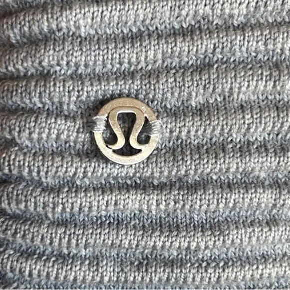Lululemon Sit In Lotus Wrap II Pure Merino wool long cardigan EUC - Picture 4 of 7